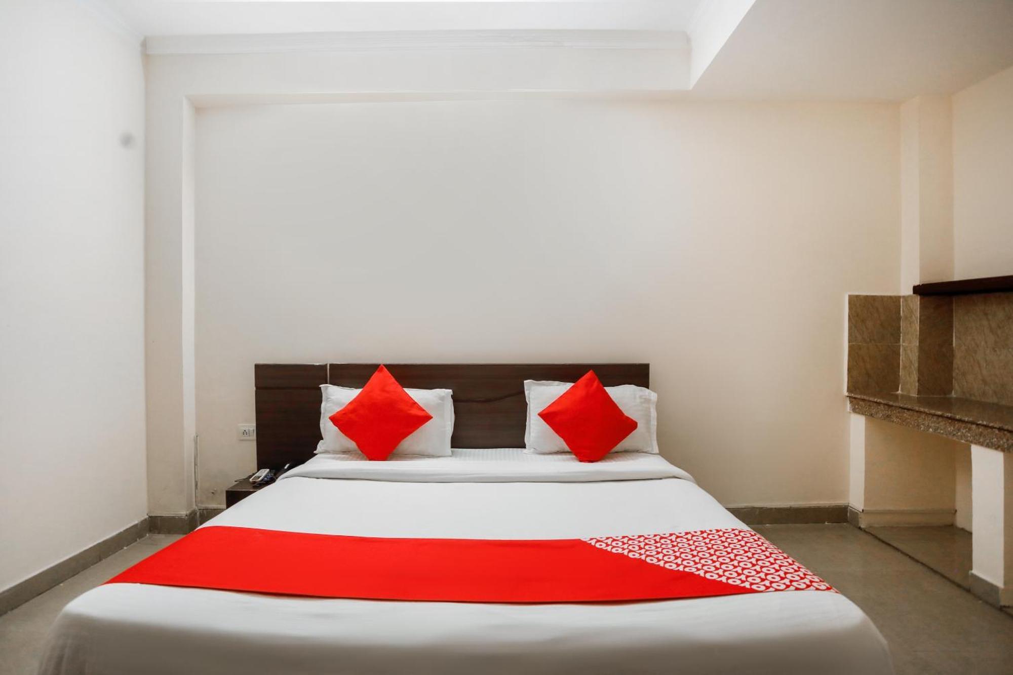 Hotel O Av Residency Near Botanic Garden Of Indian Republic Noida Zewnętrze zdjęcie