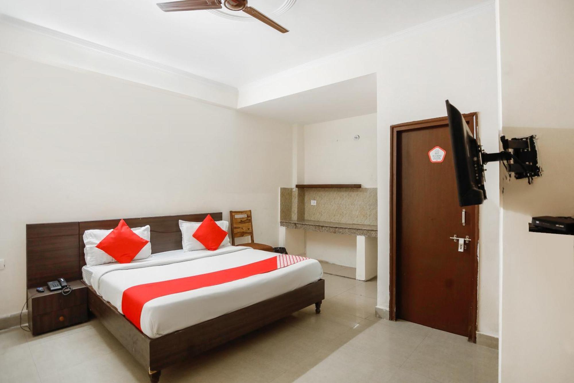 Hotel O Av Residency Near Botanic Garden Of Indian Republic Noida Zewnętrze zdjęcie