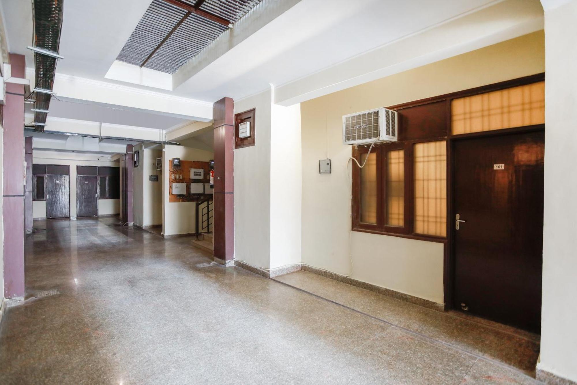 Hotel O Av Residency Near Botanic Garden Of Indian Republic Noida Zewnętrze zdjęcie