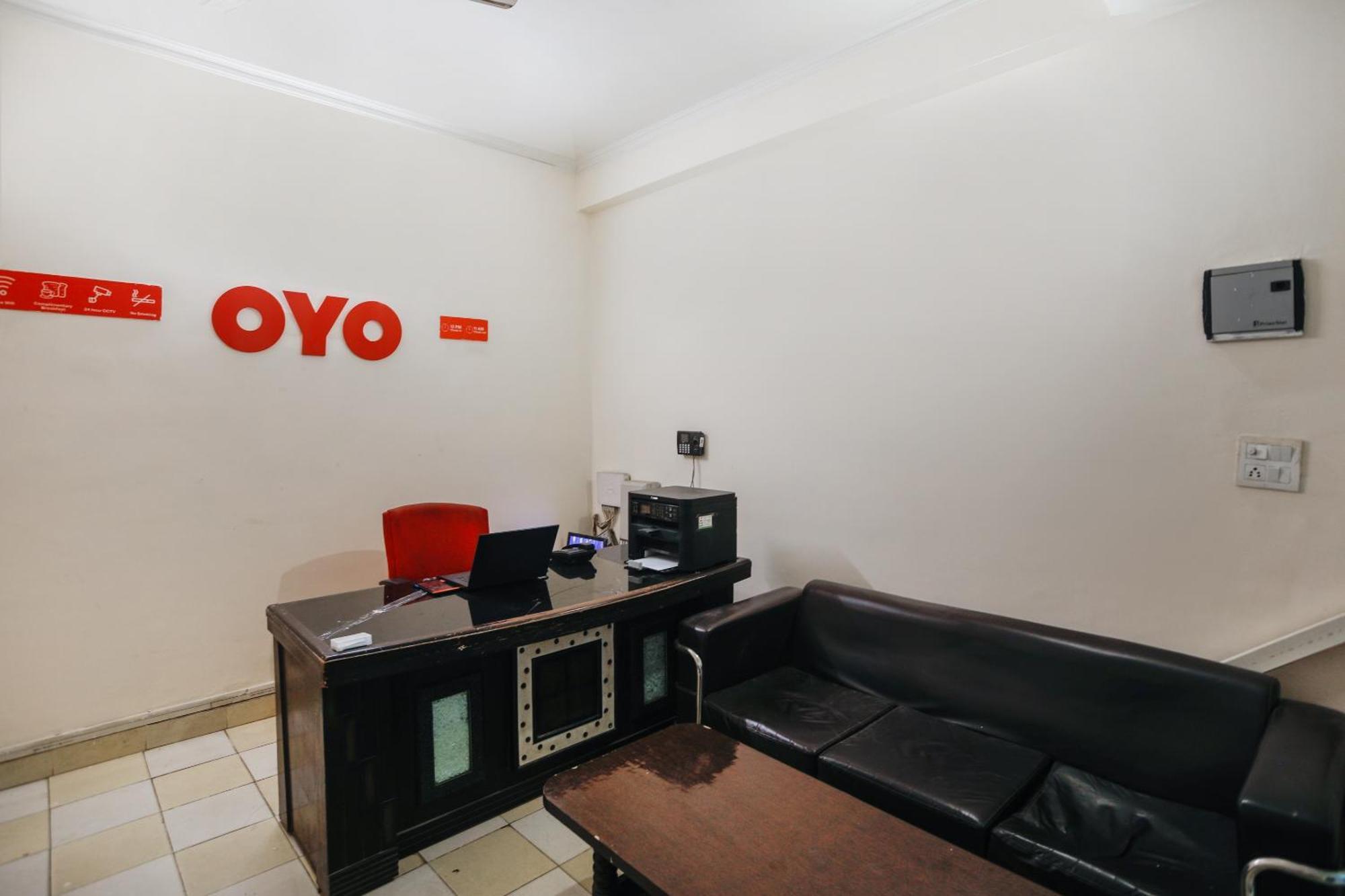 Hotel O Av Residency Near Botanic Garden Of Indian Republic Noida Zewnętrze zdjęcie