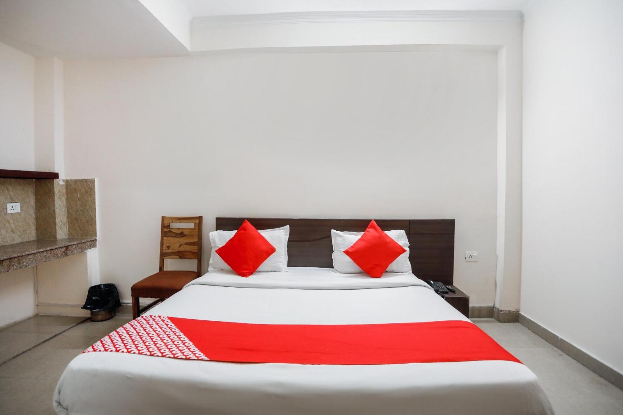 Hotel O Av Residency Near Botanic Garden Of Indian Republic Noida Zewnętrze zdjęcie